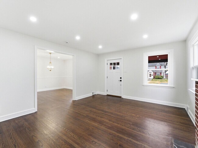 Building Photo - Newly Renovated Pennsauken Rental with Sunroom-Style Back Room, Glass Wall & Basement