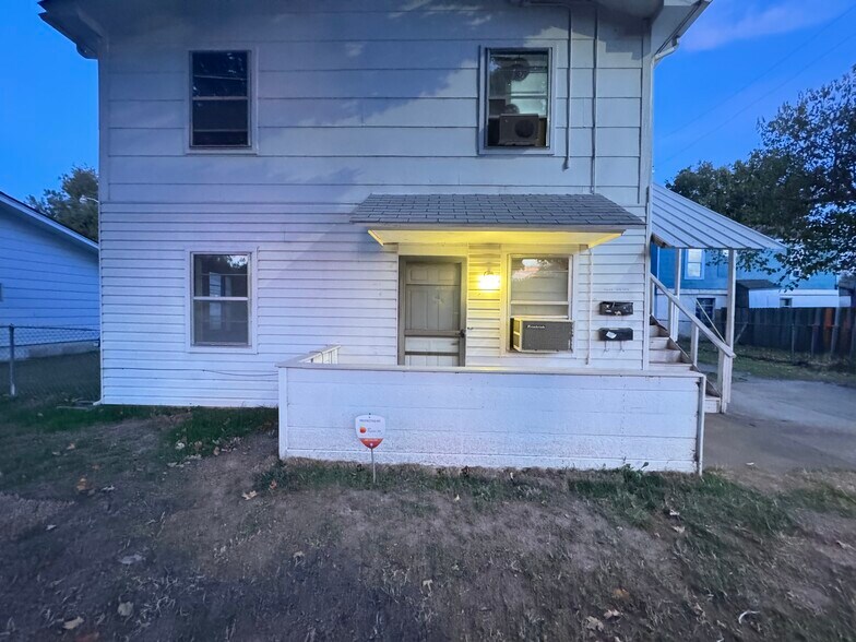 Primary Photo - 2408 S Woodward Ave