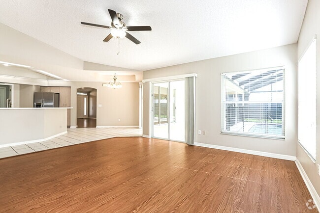 Building Photo - 2909 Starmount Dr