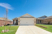 Building Photo - 2053 Belgian Dr