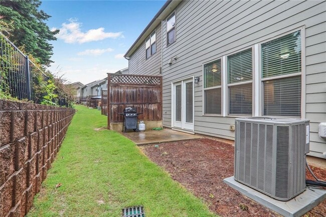 Building Photo - 268 Stone Park Dr