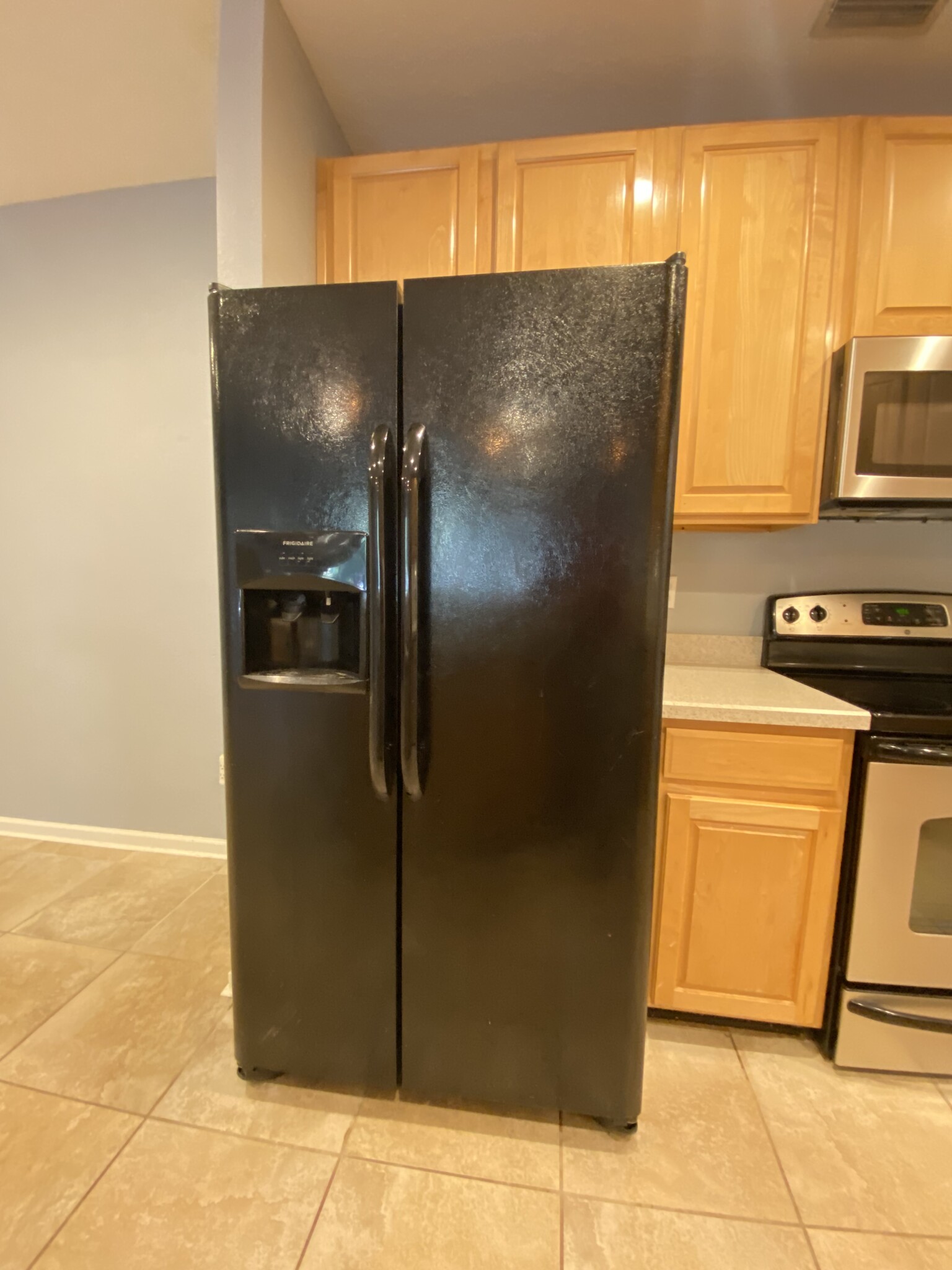 Refrigerator - 785 Oakleaf Plantation Pky