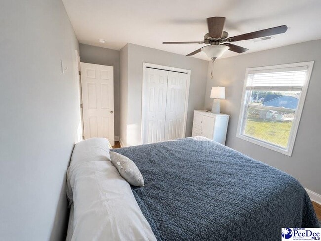 Building Photo - 2201 McLaurin Dr