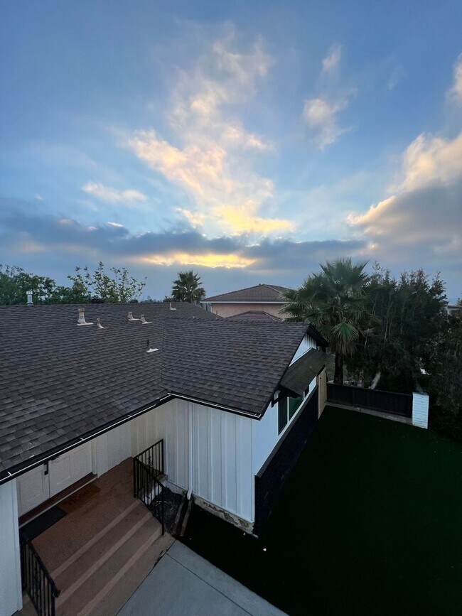 Building Photo - Remington