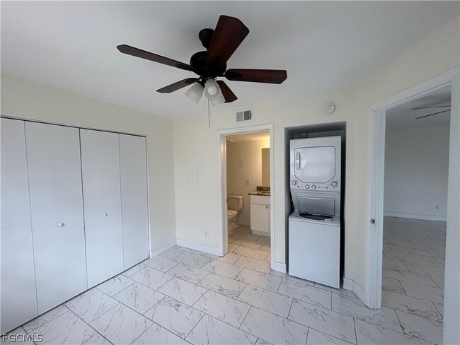 Building Photo - 5315 Summerlin Rd