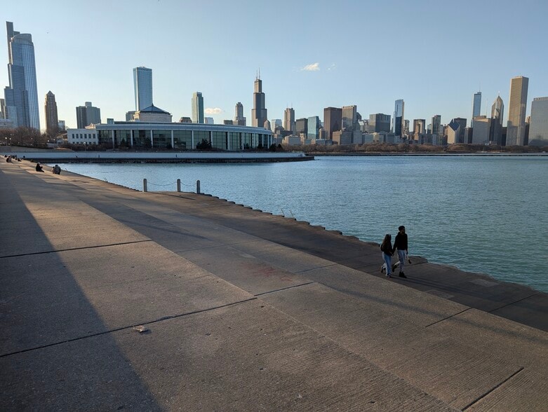 Building Photo - 233 E 13th St