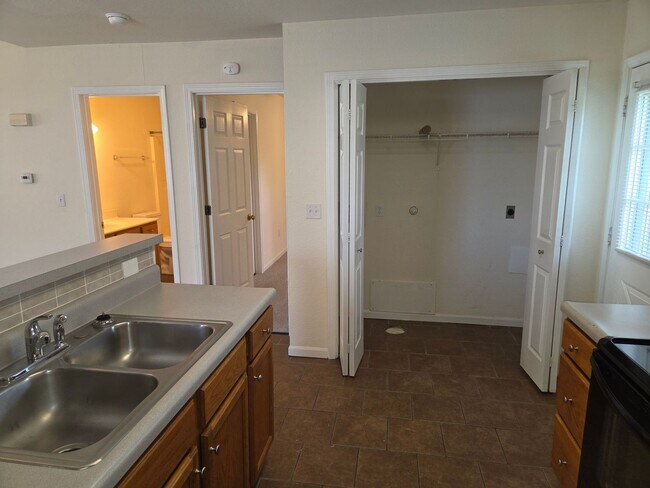 Building Photo - 4508-4510 Nick Ct