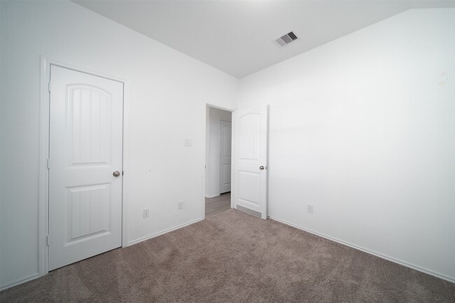 Building Photo - 18450 White Stallion Ln