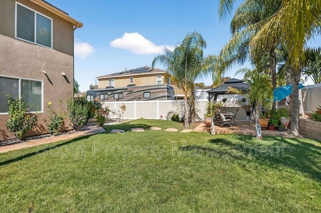 Building Photo - 32778 Kendal Ct