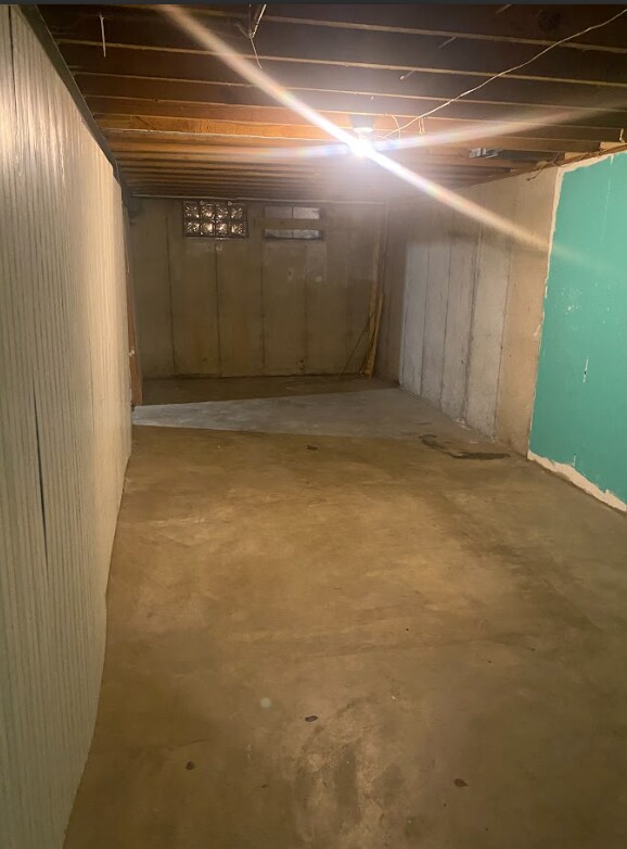 Building Photo - 277 Northport Hills Dr