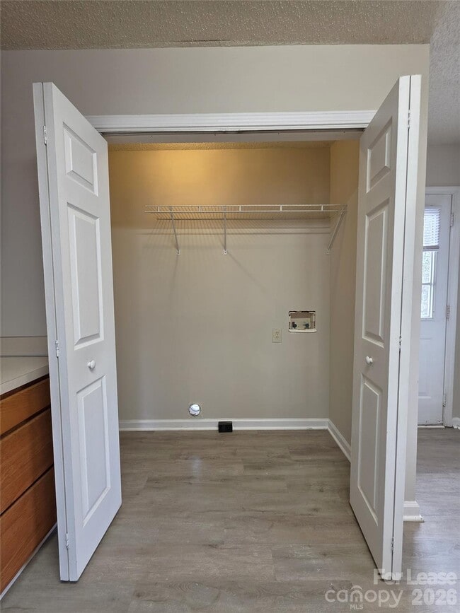 Building Photo - 9040 Reid St