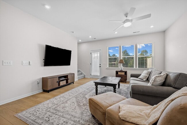 Building Photo - "Spacious 3-Bed Townhouse  with 2.5 Baths at 217 Brooks Springs Drive, Fort Mill!"