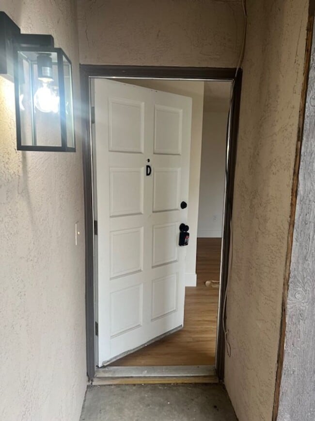 Building Photo - 1200 McDonald Way