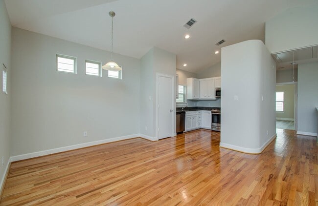 Building Photo - 11514 Main Cypress Dr