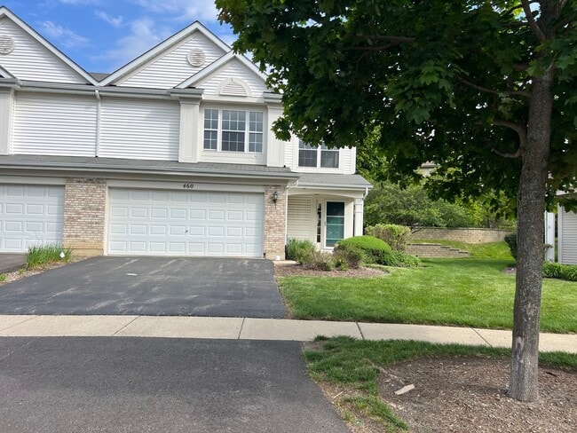 Building Photo - 460 Lancaster Dr