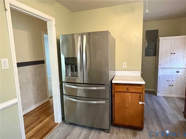 Building Photo - 3911 Sunburst Rd