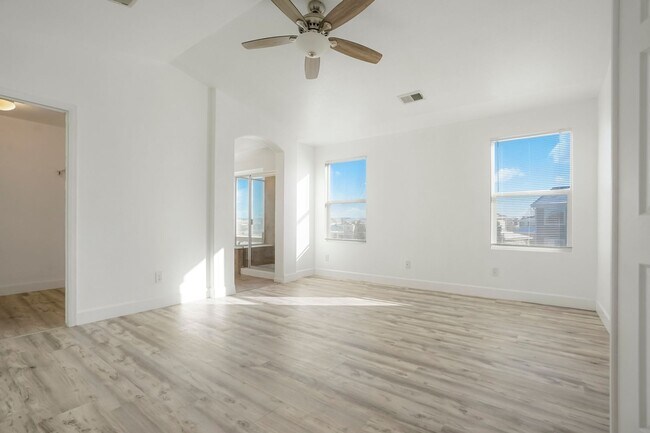 Building Photo - Charming 4BR House in Parker – $2,000 off ...