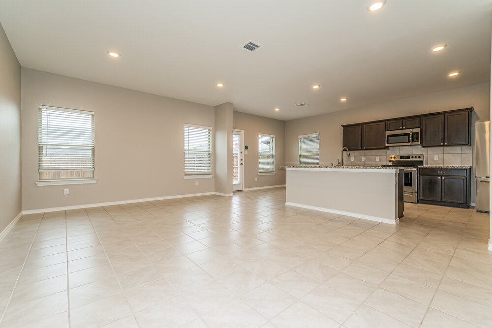 Building Photo - 820 Horton St