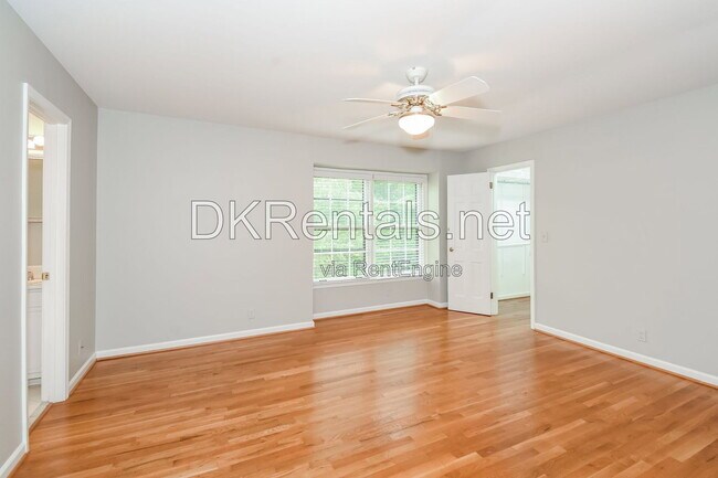Building Photo - 1176 Hampton Hall Dr NE