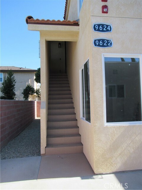 Building Photo - 9624 Belmont St