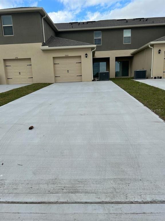 Building Photo - 1800 Red Canyon Dr