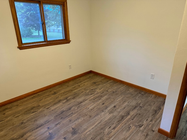 Building Photo - 401 W 14th St