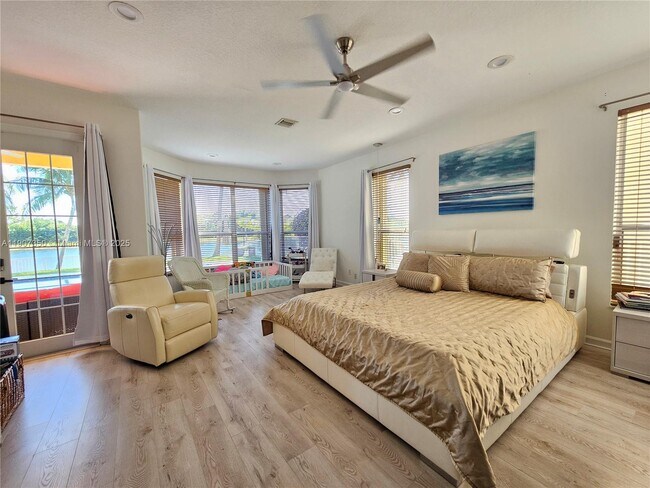 Building Photo - 17468 SW 36th St