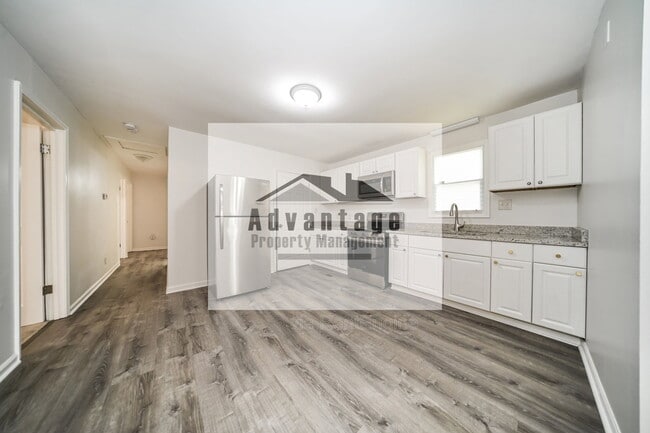 Building Photo - 1345 D F Fuller Dr