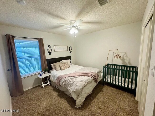 Building Photo - 10041 Paloma Dr