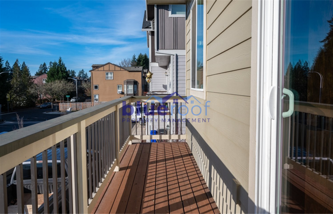 Building Photo - 7761 NE Mary Beth Ln