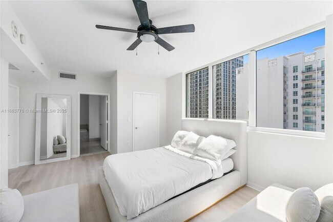 Building Photo - 244 Biscayne Blvd