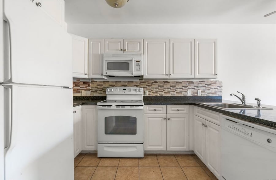 Building Photo - 2660 North Ave