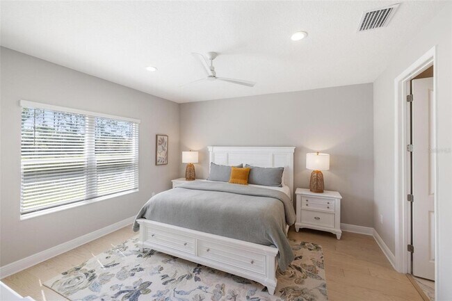 Building Photo - 12673 Palatka Dr