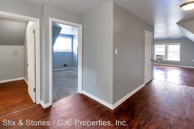 Building Photo - 4645 Newland St
