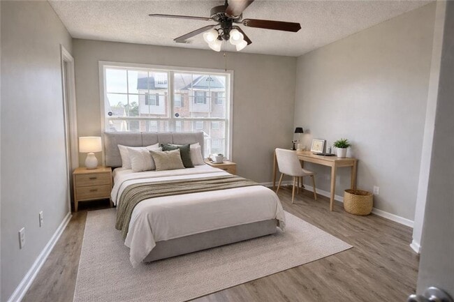 Building Photo - 6370 Olmadison Pl