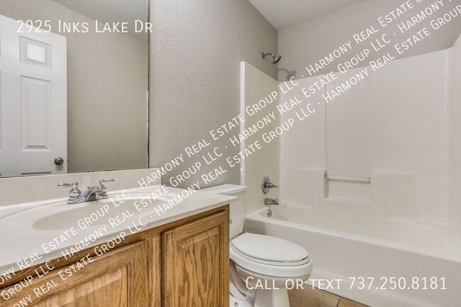 Building Photo - 2925 Inks Lake Dr