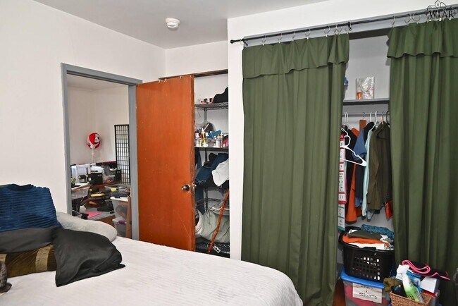 Building Photo - 1714 7th St