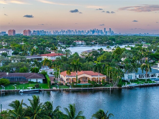 Building Photo - 600 Marquesa Dr