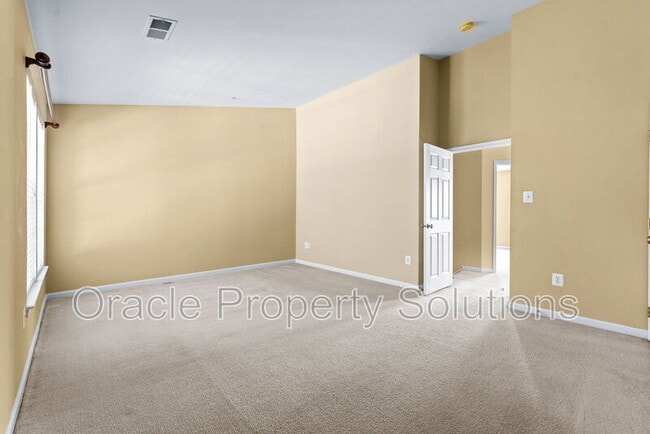 Building Photo - 7550 Maidenhead Dr
