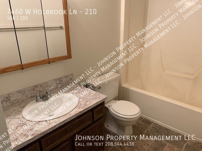 Building Photo - 7460 W Holbrook Ln