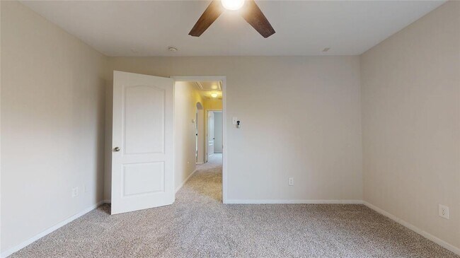 Building Photo - 26503 Forest Pine Ln
