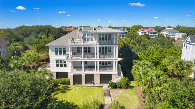 Building Photo - 205 Sea Island Dr