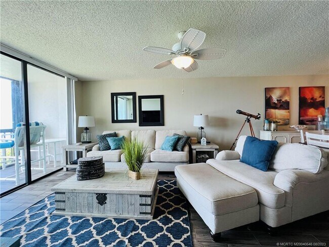 Building Photo - 8880 S Ocean Dr