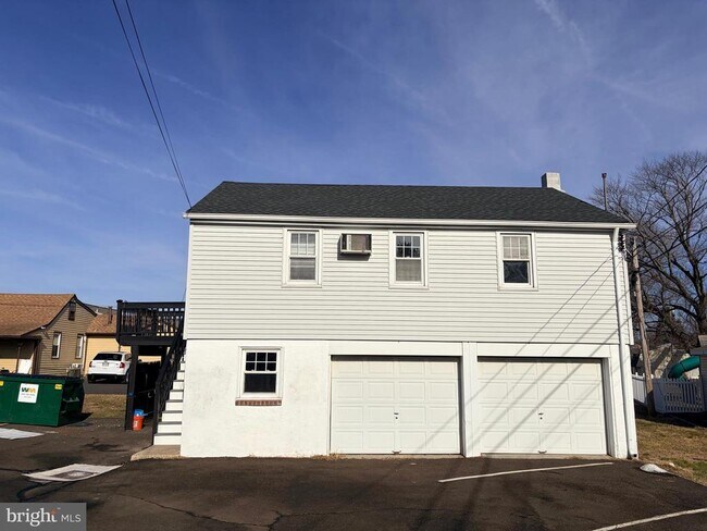 Building Photo - 43 Franklin Ave