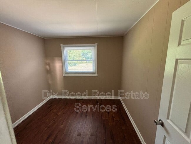Building Photo - 4574 Mccormick Ln