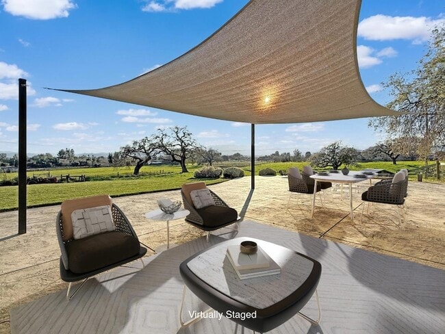 Building Photo - 2800 Roop Rd