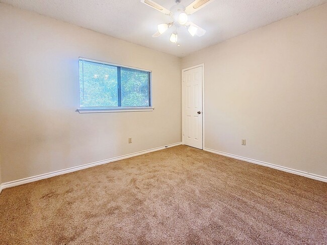 Building Photo - 8708 Coastal Dr