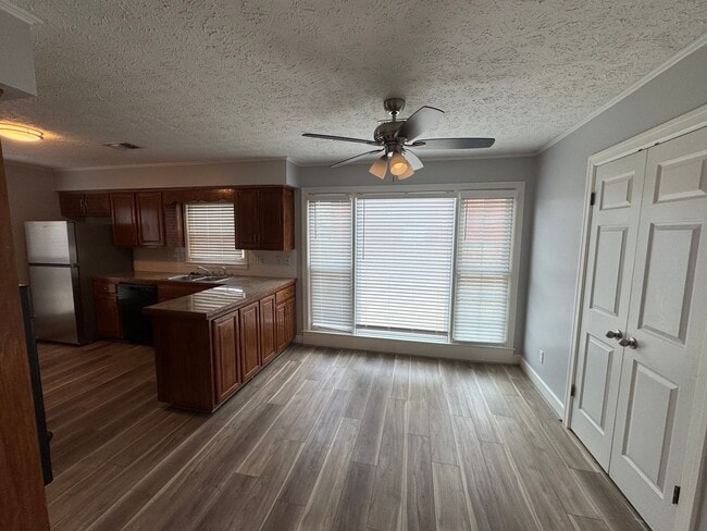 Building Photo - A Great Place to Call Home