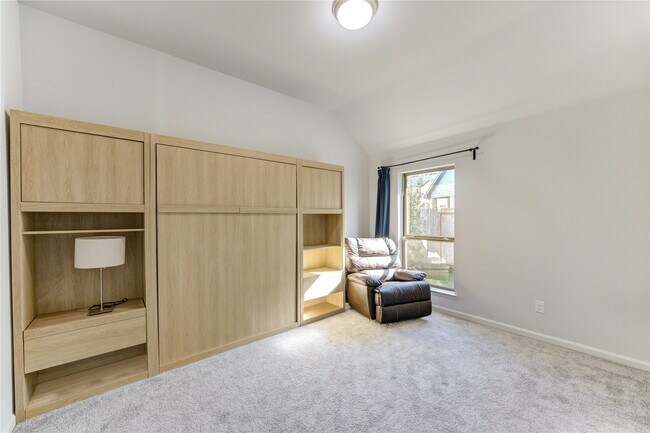 Building Photo - 6027 Painted Plains Ln