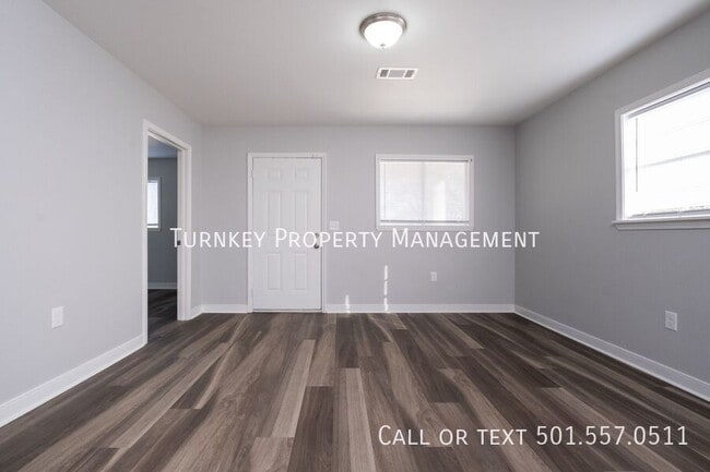 Building Photo - 1624 Brown St